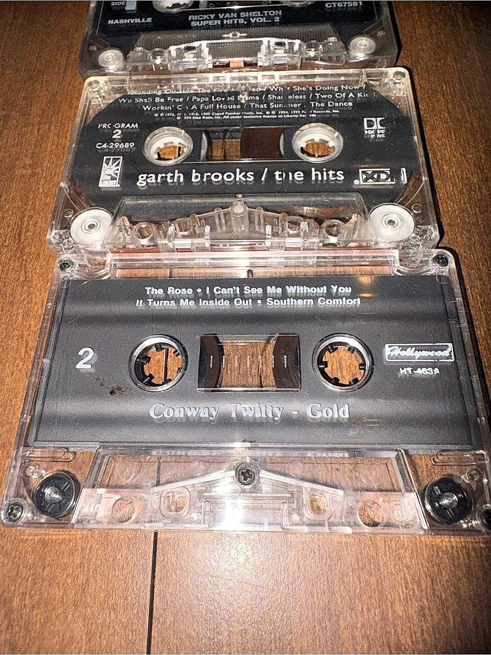 Loose Cassette Lot - Conway Twitty / Garth Brooks / Ricky Van Shelton